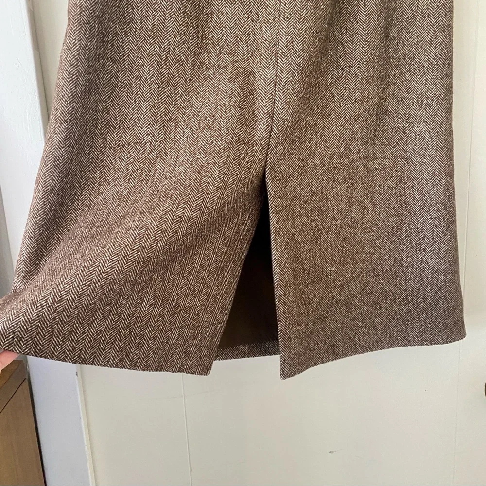 Brown fishbone wool mid length A-line skirt size 8 - Picture 3 of 8
